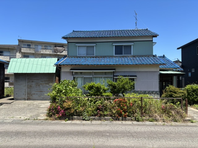 山代温泉19区 ゆのくに天祥・九谷焼窯跡展示館近く(加賀市空き家バンク住宅取得助成事業対象物件)
